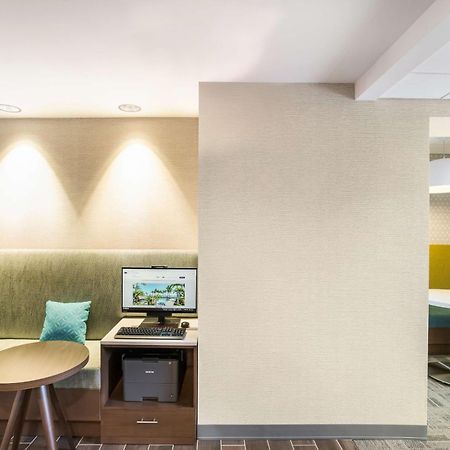 Hampton Inn & Suites Houghton Zewnętrze zdjęcie