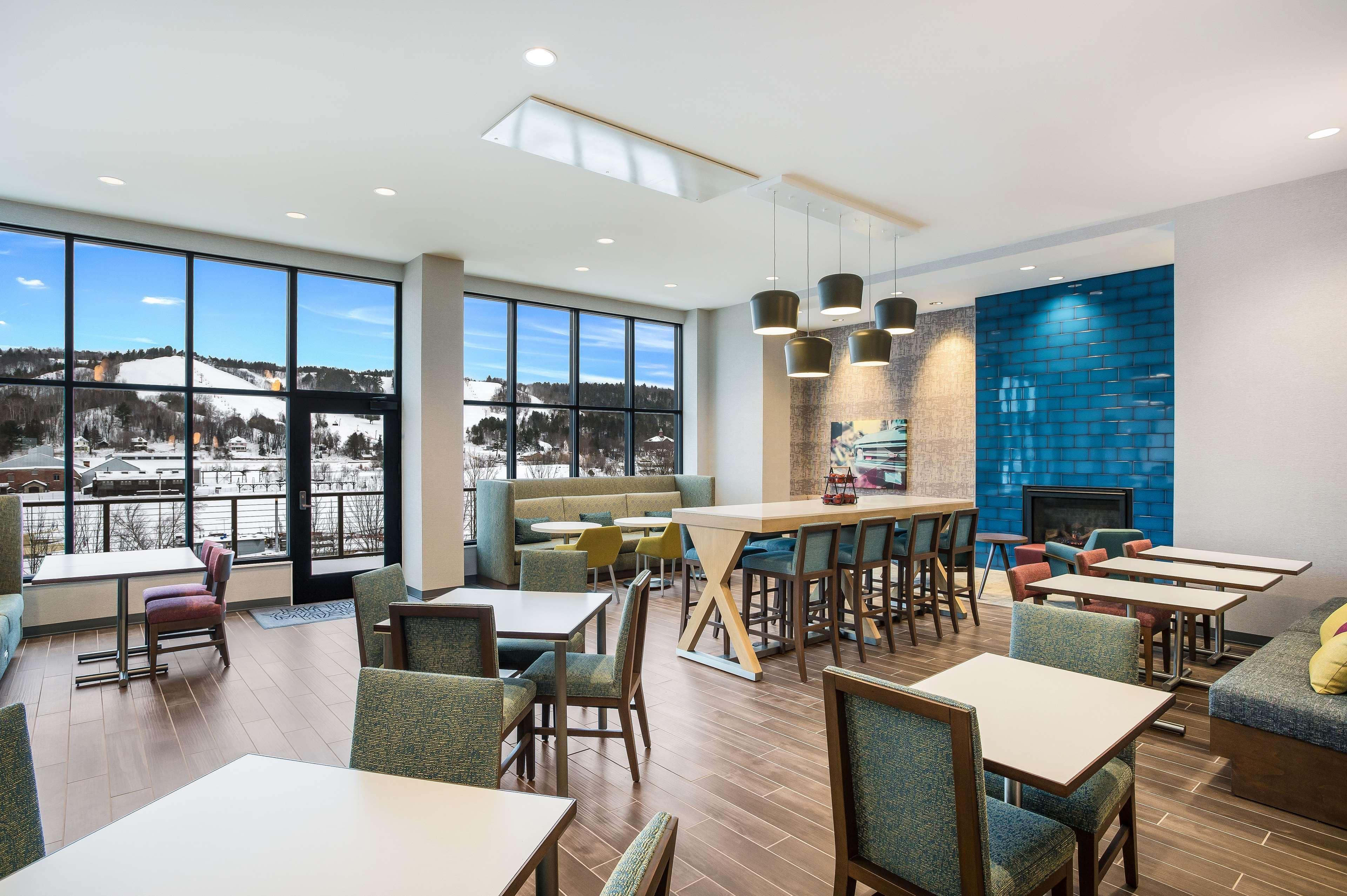 Hampton Inn & Suites Houghton Zewnętrze zdjęcie