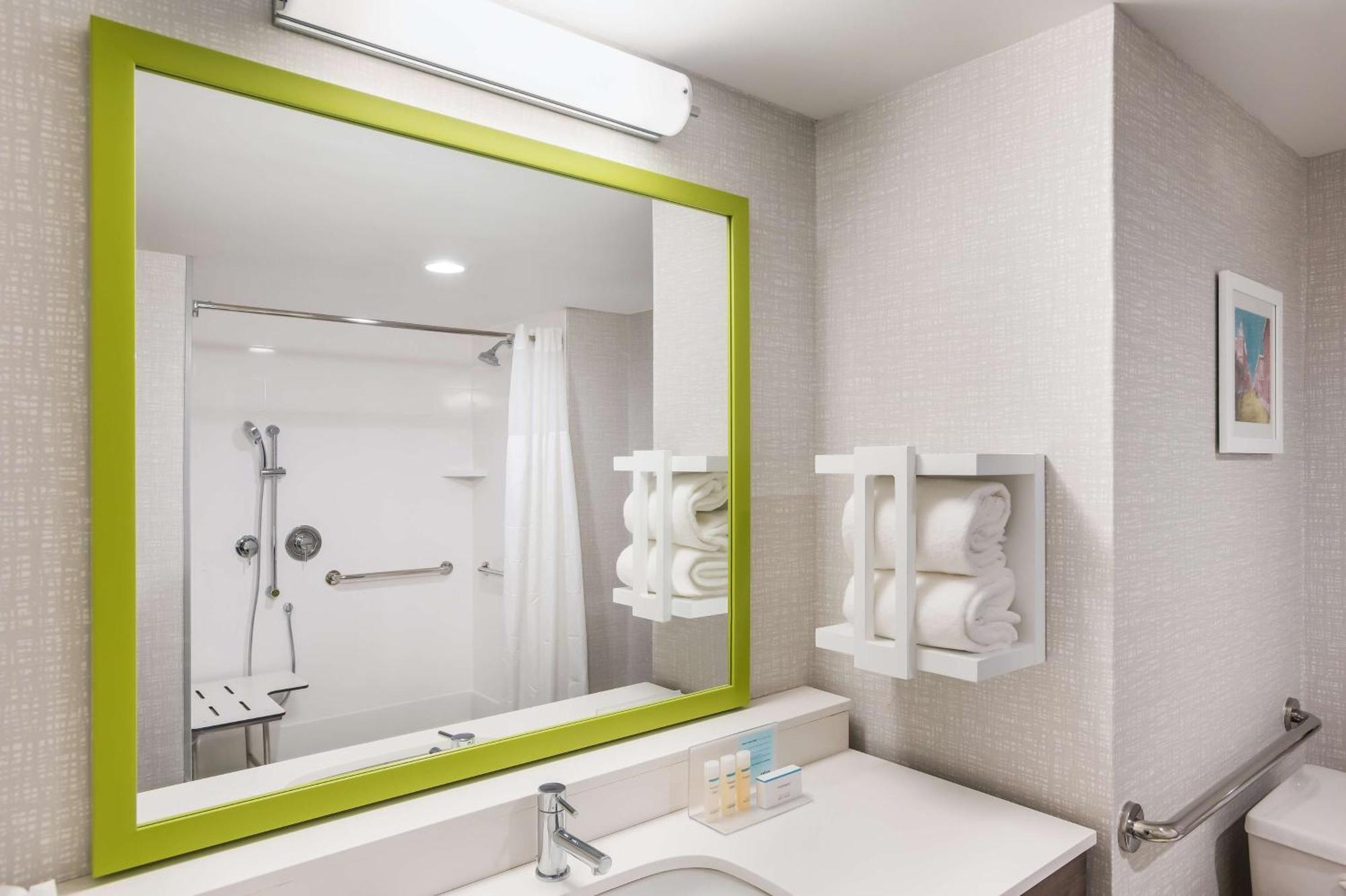 Hampton Inn & Suites Houghton Zewnętrze zdjęcie