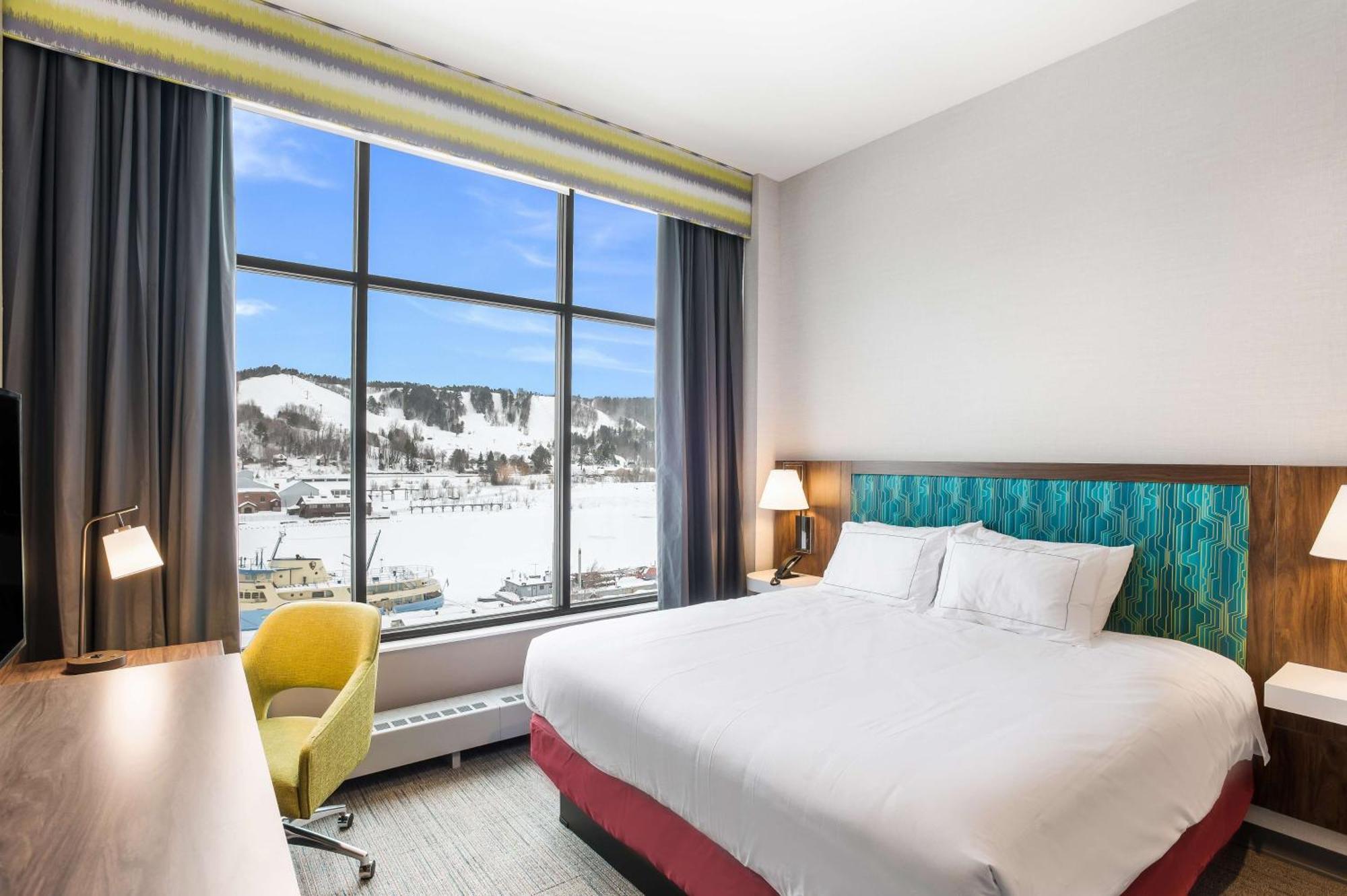 Hampton Inn & Suites Houghton Zewnętrze zdjęcie